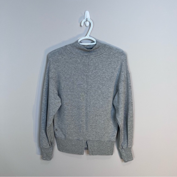 ❄️ ATHLETA Apollo Crewneck Sweatshirt - Picture 5 of 11